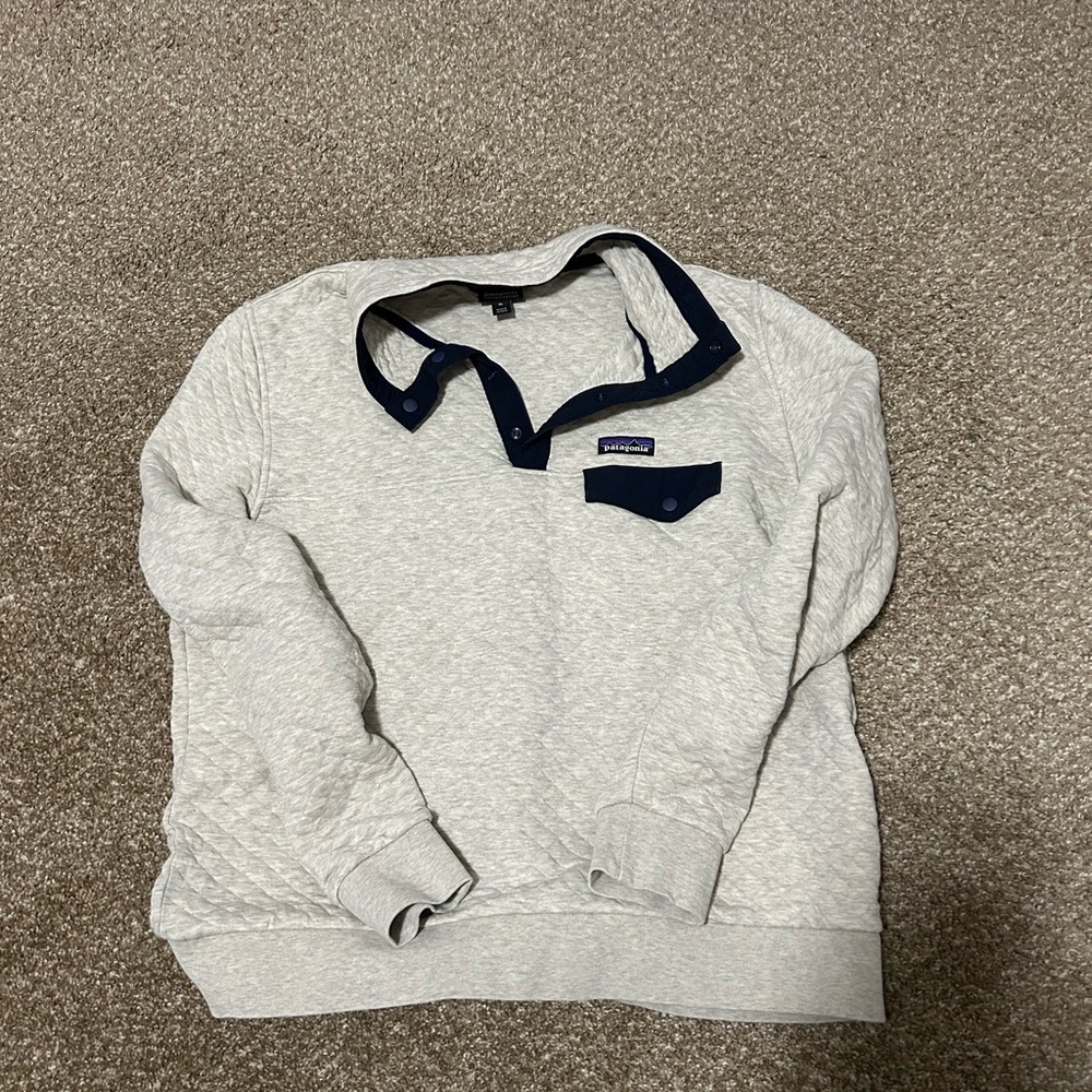 Patagonia women’s xl cotton quilt snap sweater